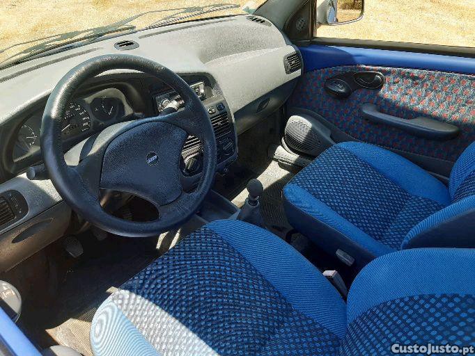 Fiat Strada 1.9D — fotografia 3