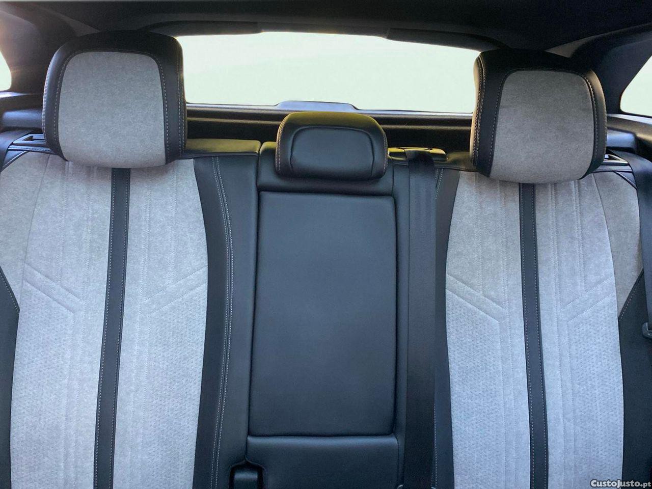 Peugeot 3008 1.6 Hybrid GT e-EAT8 — fotografia 5