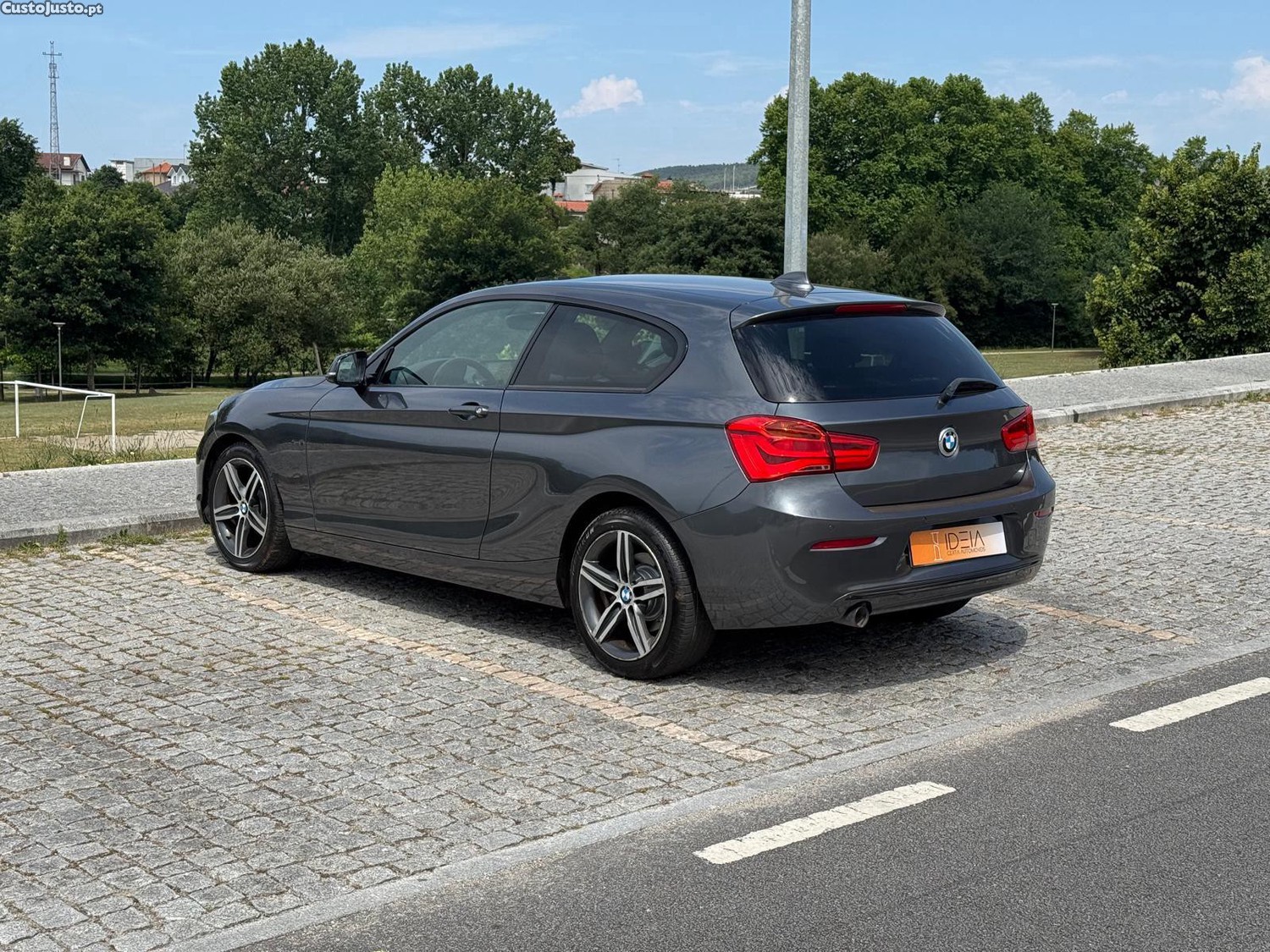 BMW 114 d Line Sport — fotografia 5