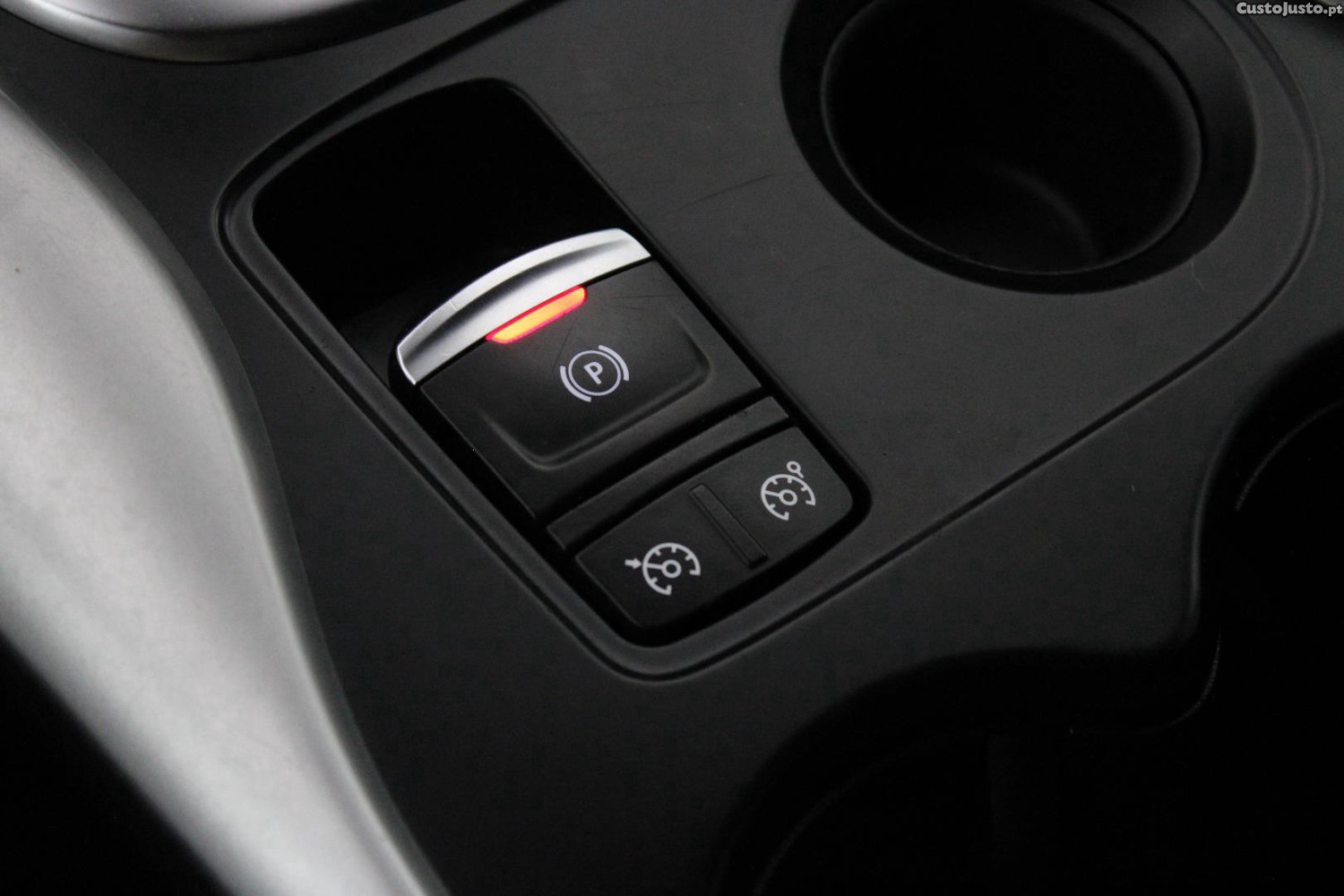 Renault Kadjar 1.5 DCI INTENSE — fotografia 16