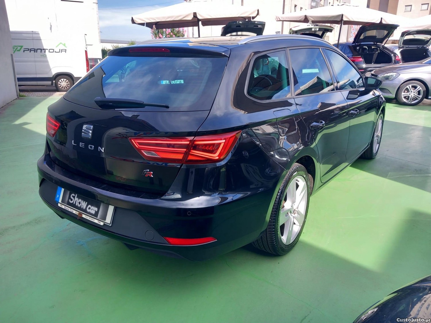 SEAT Leon 1.6 TDI FR S/S — fotografia 13