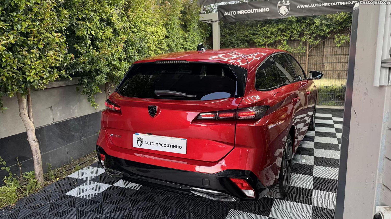 Peugeot e-308 54 kwh allure — fotografia 14