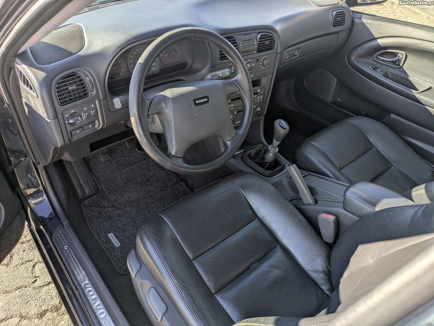 Volvo V40 1.6 — fotografia 7