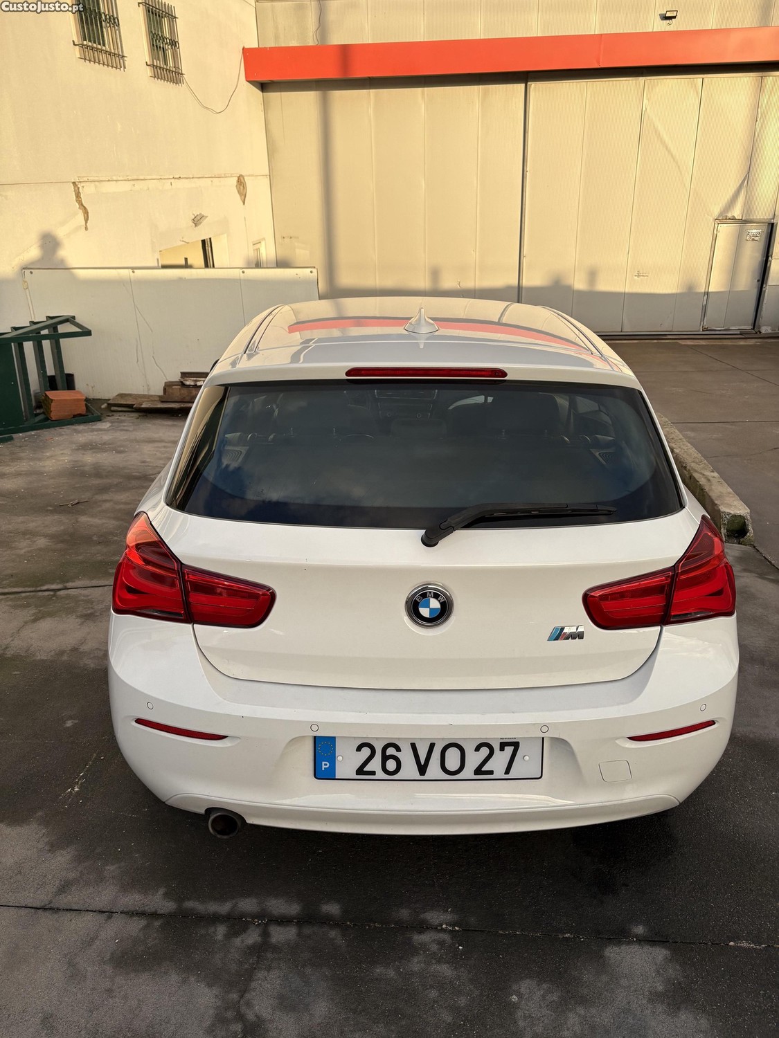BMW 116 D — fotografia 11