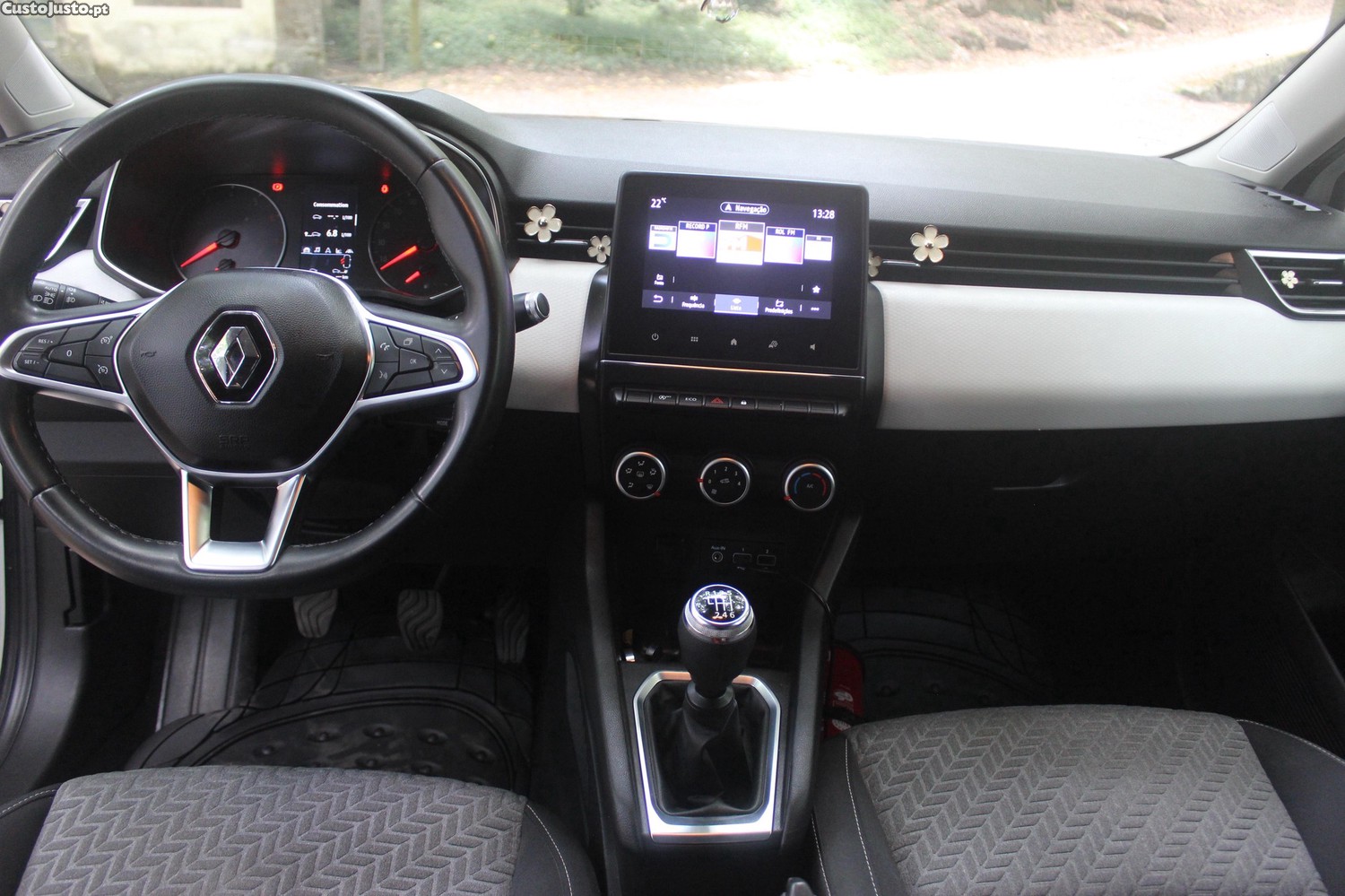 Renault Clio V — fotografia 9