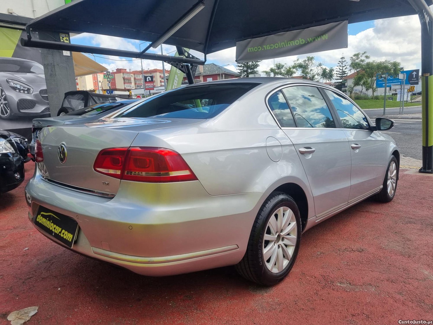Volkswagen Passat 1.6 TDi BlueMotion — fotografia 5