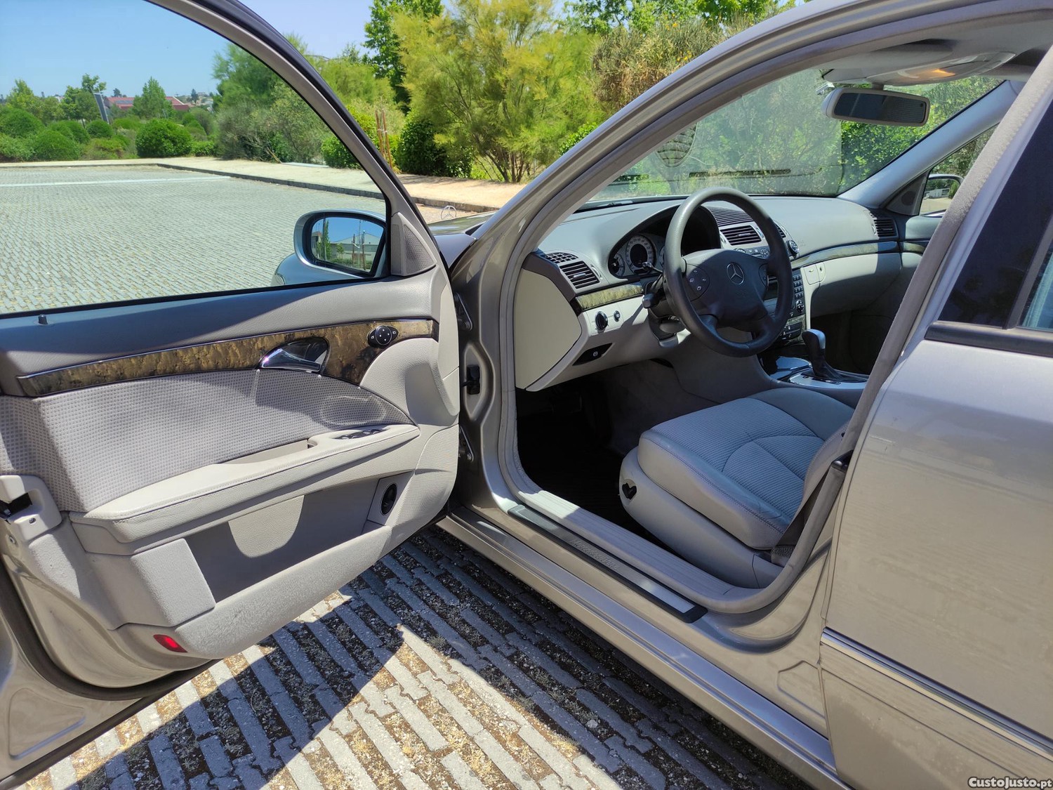 Mercedes-Benz Classe E Avantgarde — fotografia 3