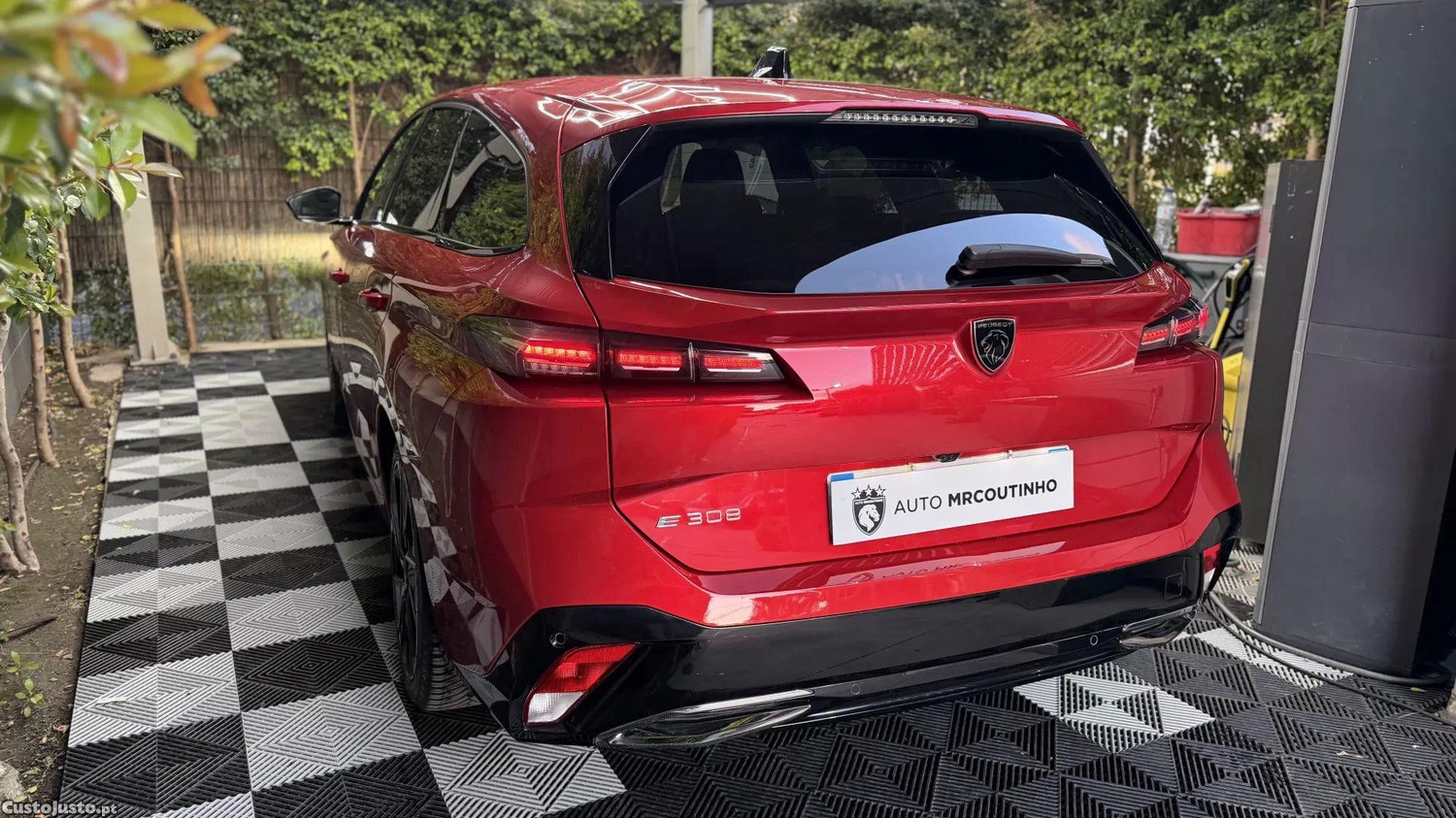 Peugeot e-308 54 kwh allure — fotografia 13