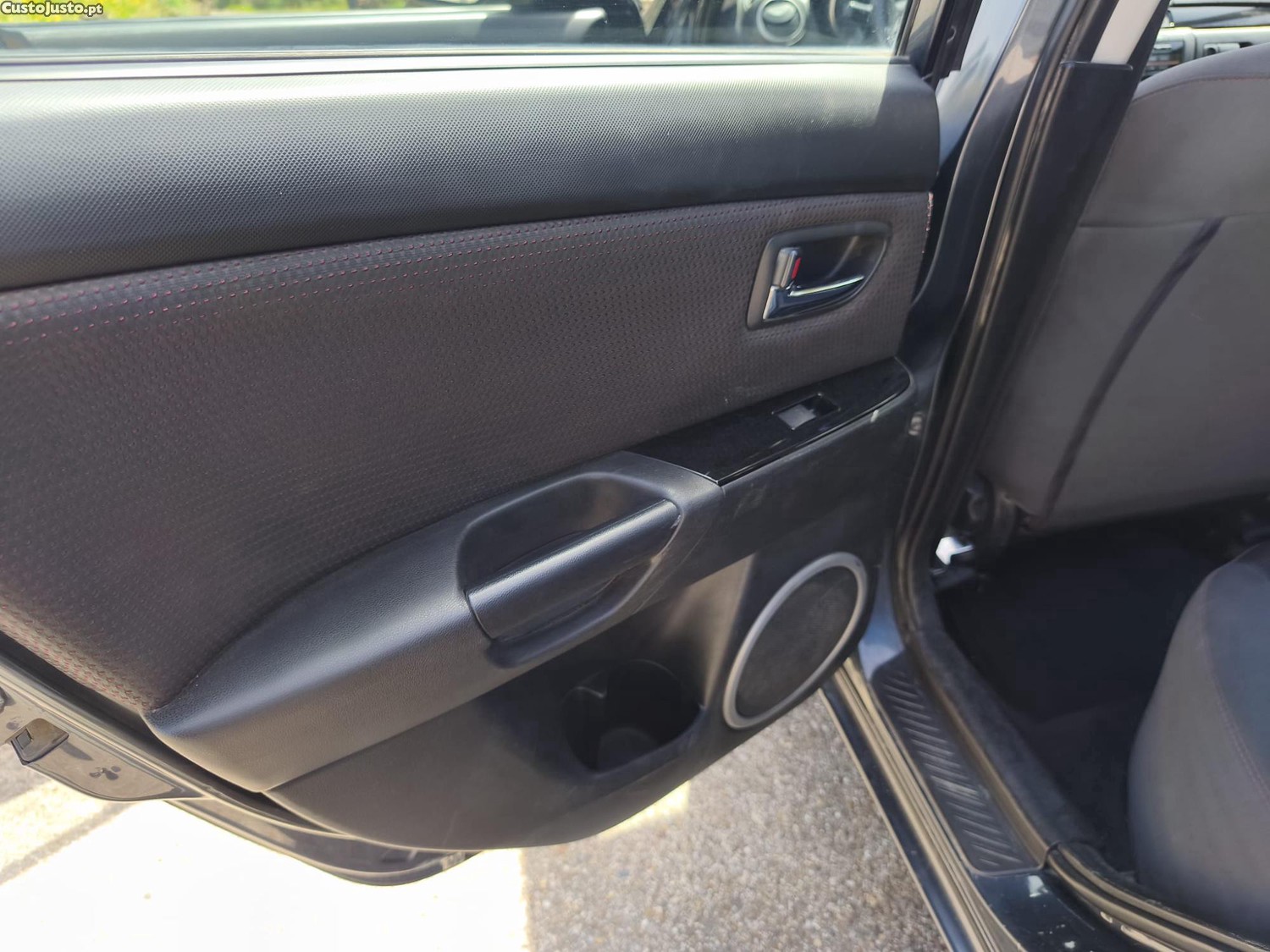 Mazda 3 1.6 110cv — fotografia 3