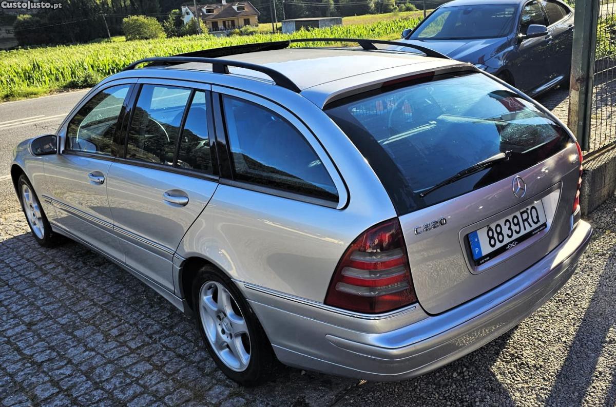 Mercedes-Benz C 220 220 Cdi Avantgarde 143cv NACIONAL - 01 foto 4