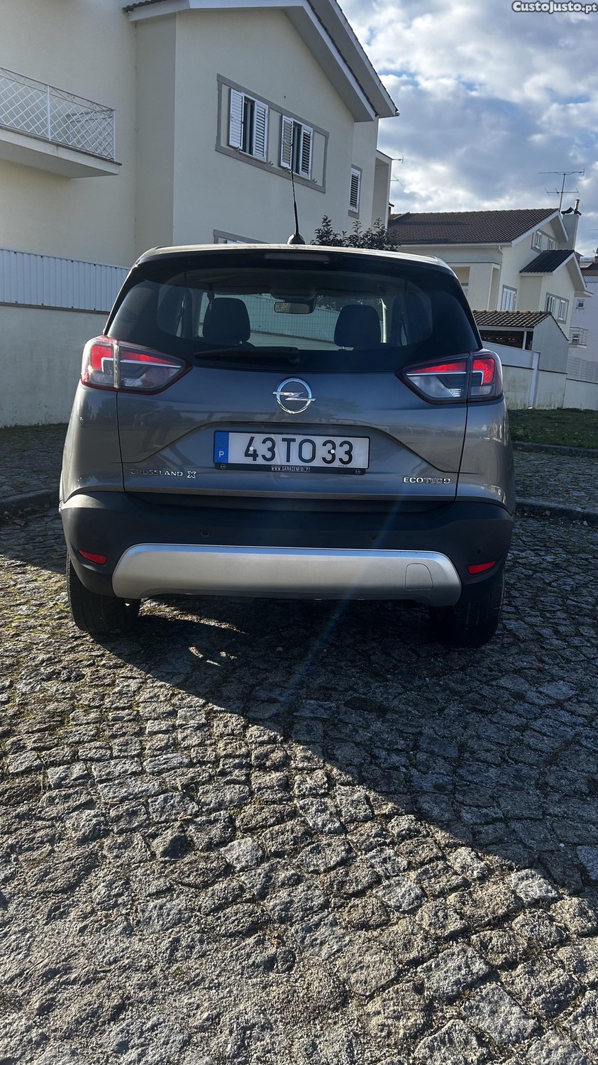 Opel Crossland X 1.5 CDTI EcoTec 102 cv — fotografia 8