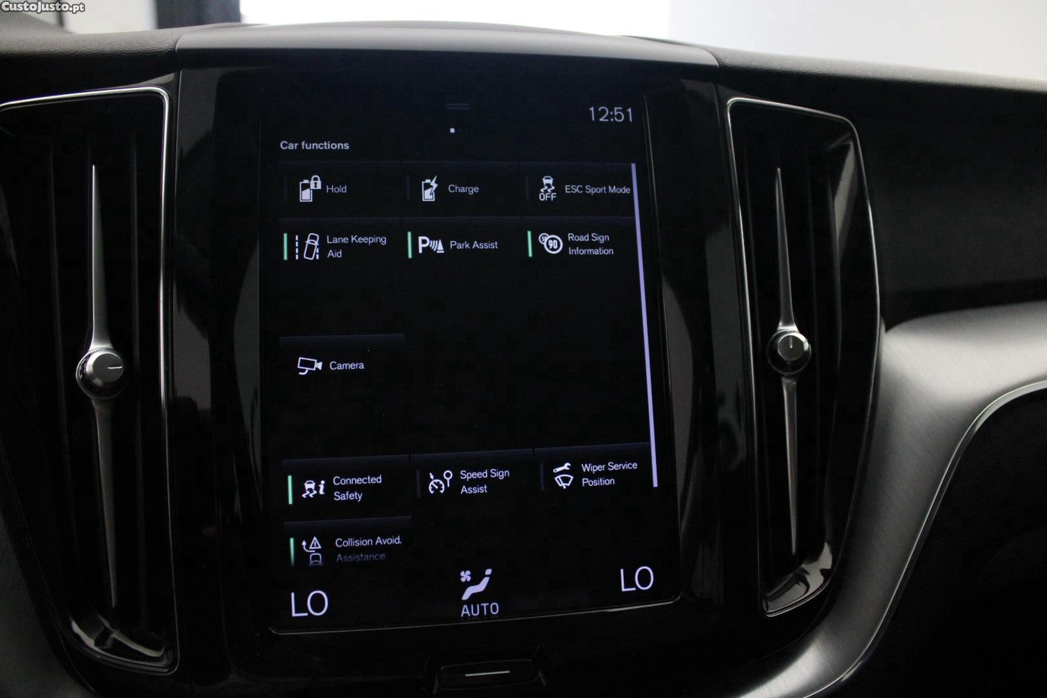 Volvo XC 60 T8 PHEV MOMENTUM PLUS (AUTO) — fotografia 23