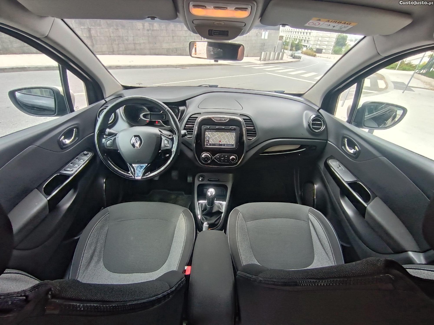 Renault Captur 1.5 DCI EXCLUSIVE NACIONAL — fotografia 8