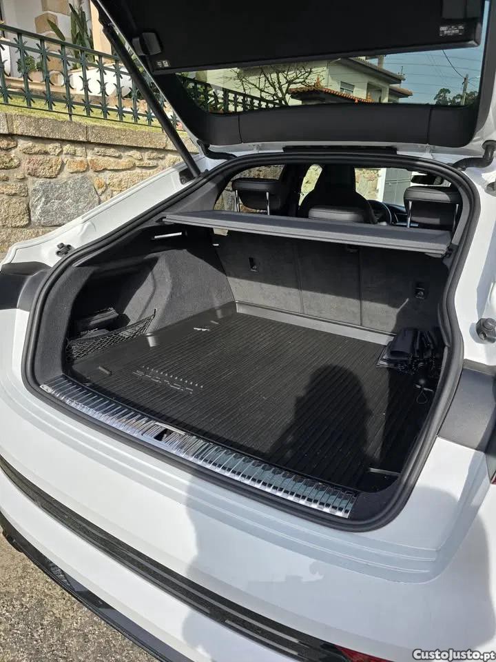Audi e-tron Sportback 55 — fotografia 2