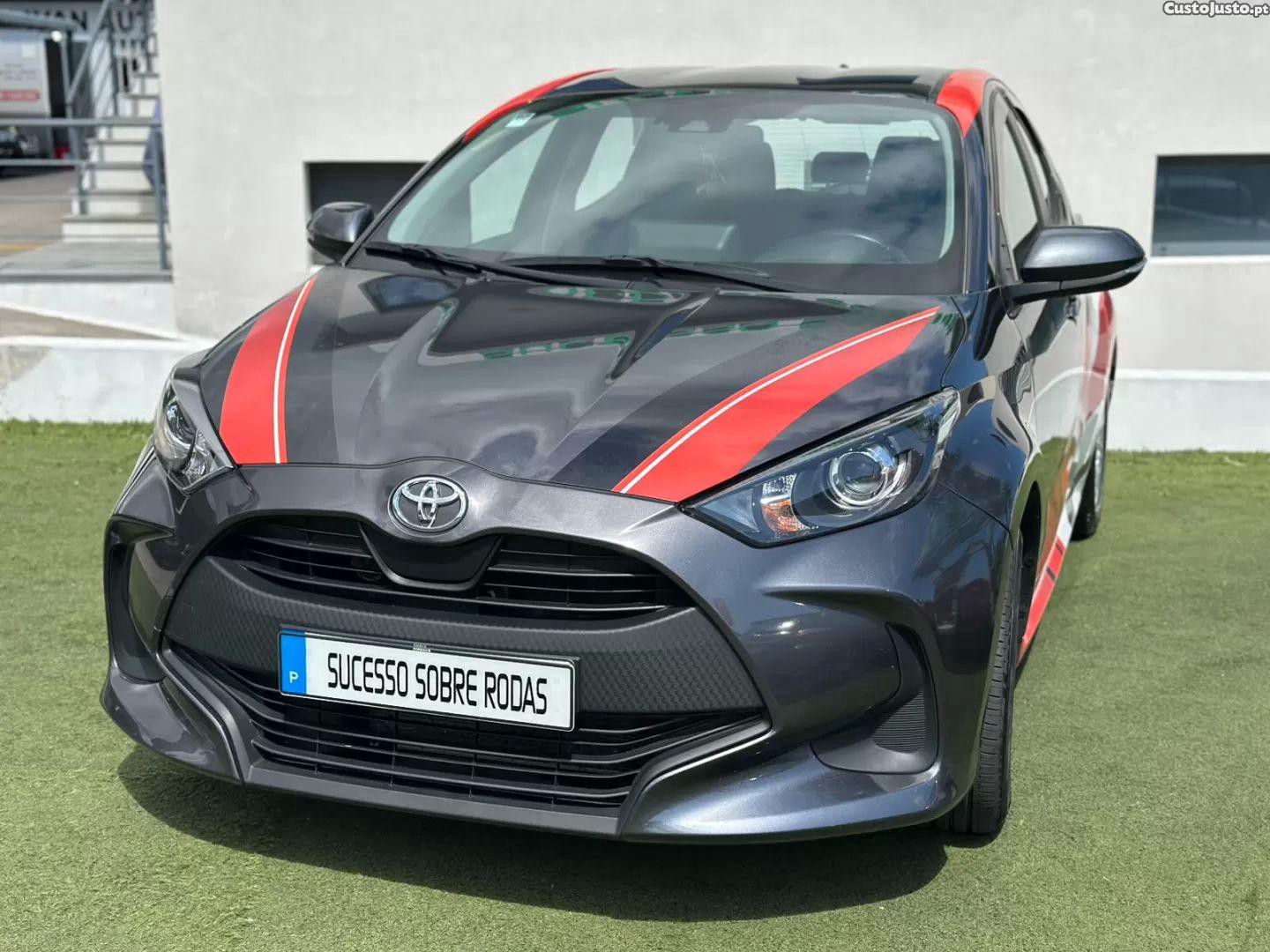 Toyota Yaris 1.0 vvt-i exclusive — fotografia 15
