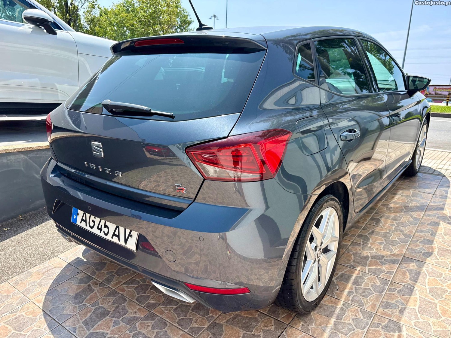 SEAT Ibiza 1.0 TSI FR ANNIVERSARY NACIONAL 1 ÚNICO DONO — fotografia 9