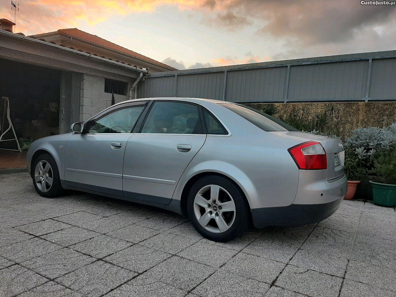 Audi A4 1.9tdi 130cv — fotografia 5
