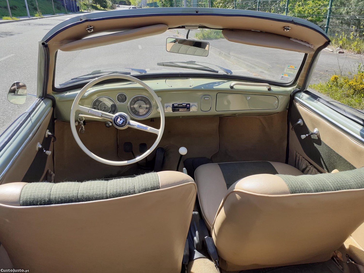 Volkswagen Karmann Ghia coupé — fotografia 4