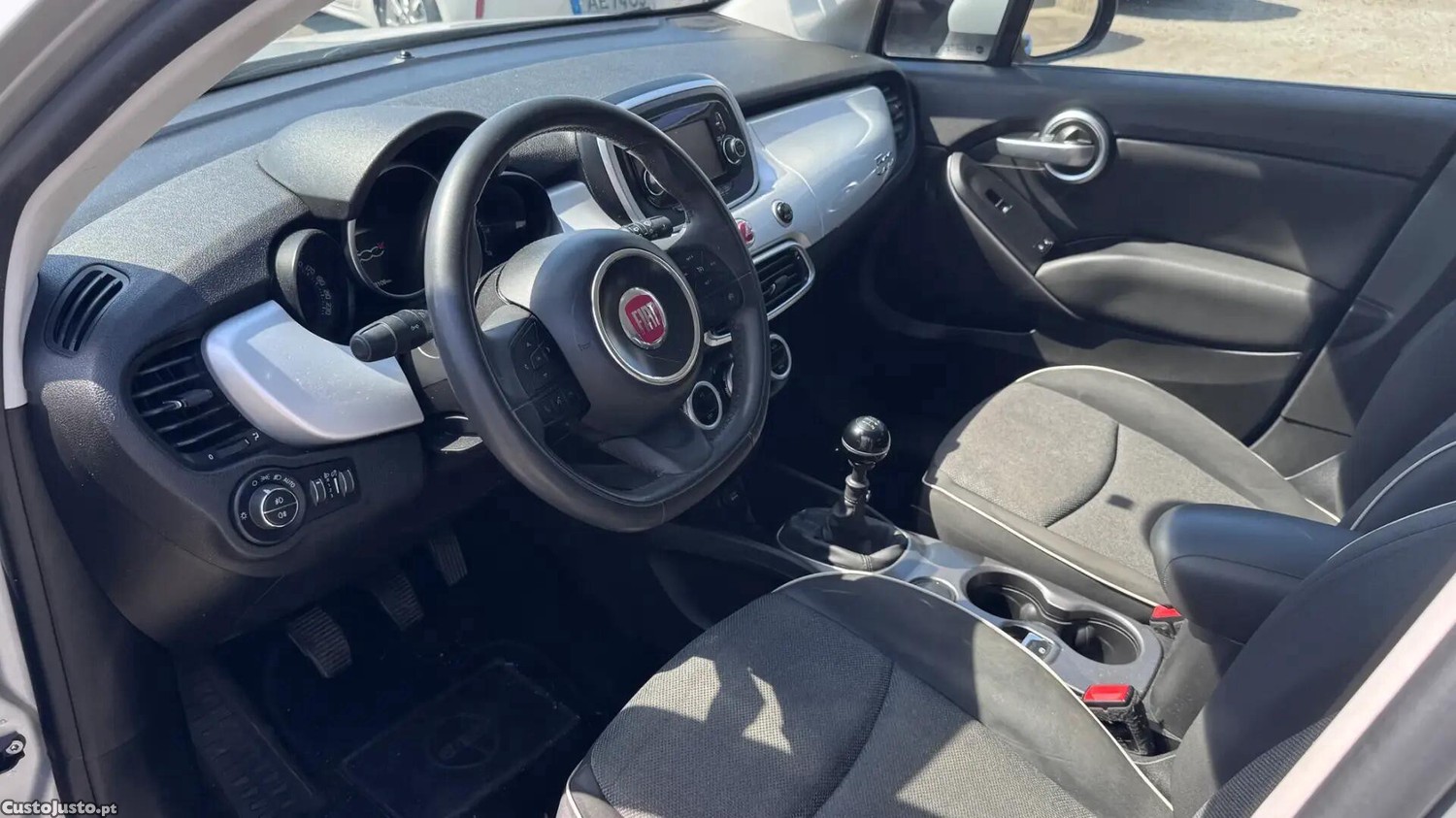 Fiat 500X 1.3 MJ Lounge S&S — fotografia 18