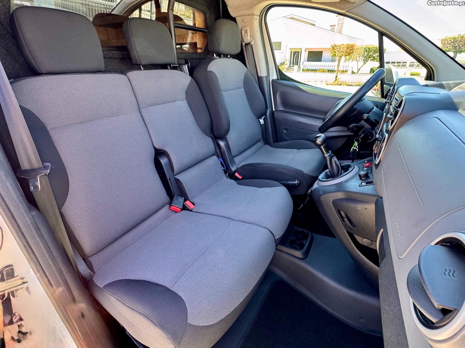 Citroën Berlingo 1.6 HDi - 3 Lugares — fotografia 6