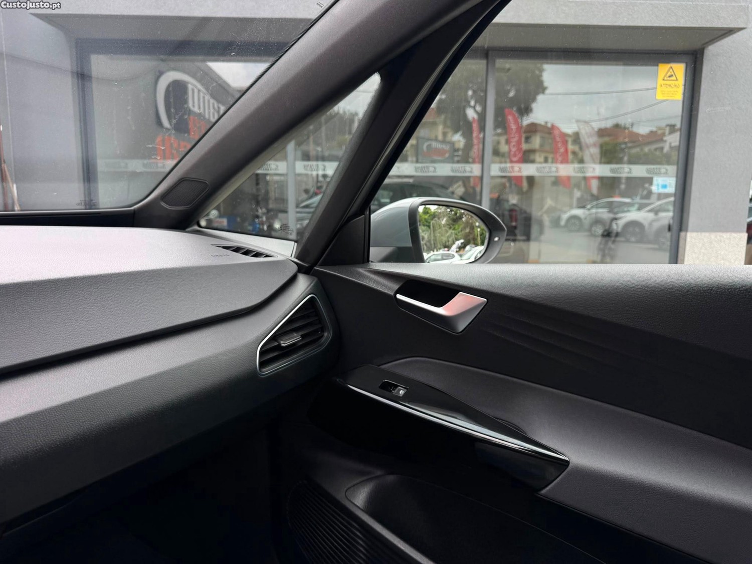 Volkswagen ID.3 Pro — fotografia 14
