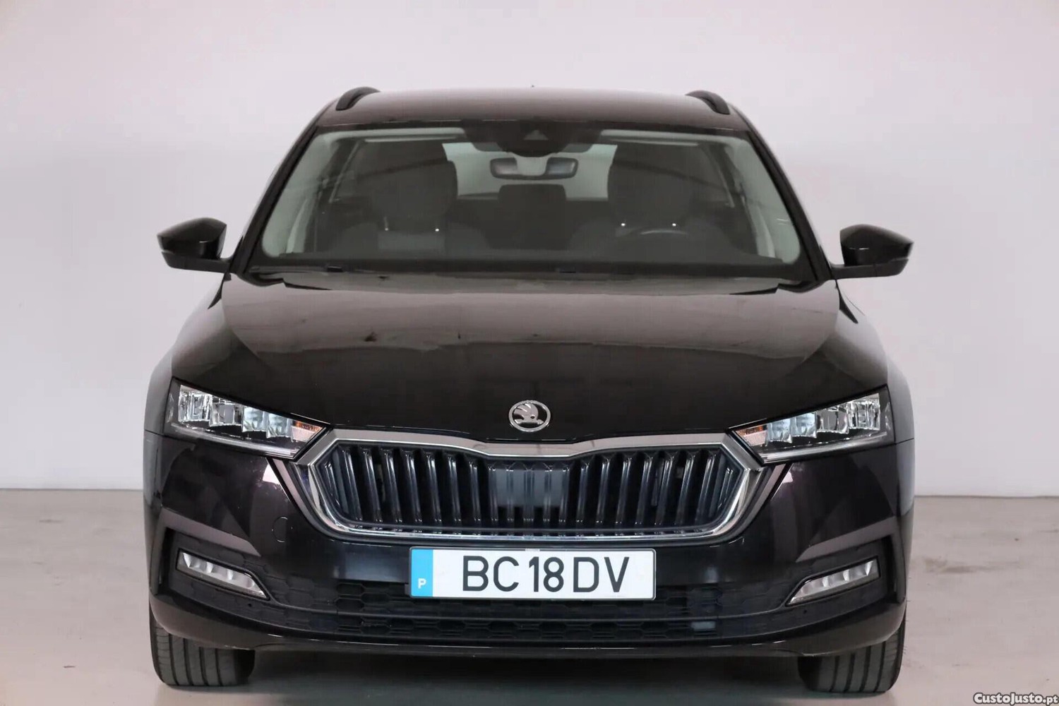 Skoda Octavia 2.0 TDI Scout DSG 4x4 — fotografia 12