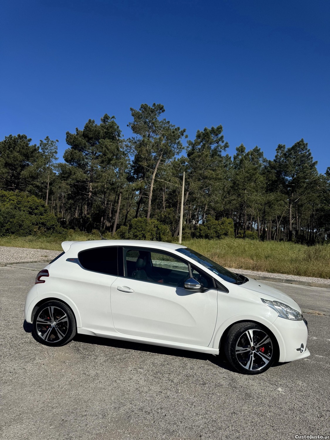 Peugeot 208 GTi 1.6 Thp - 13 foto 3