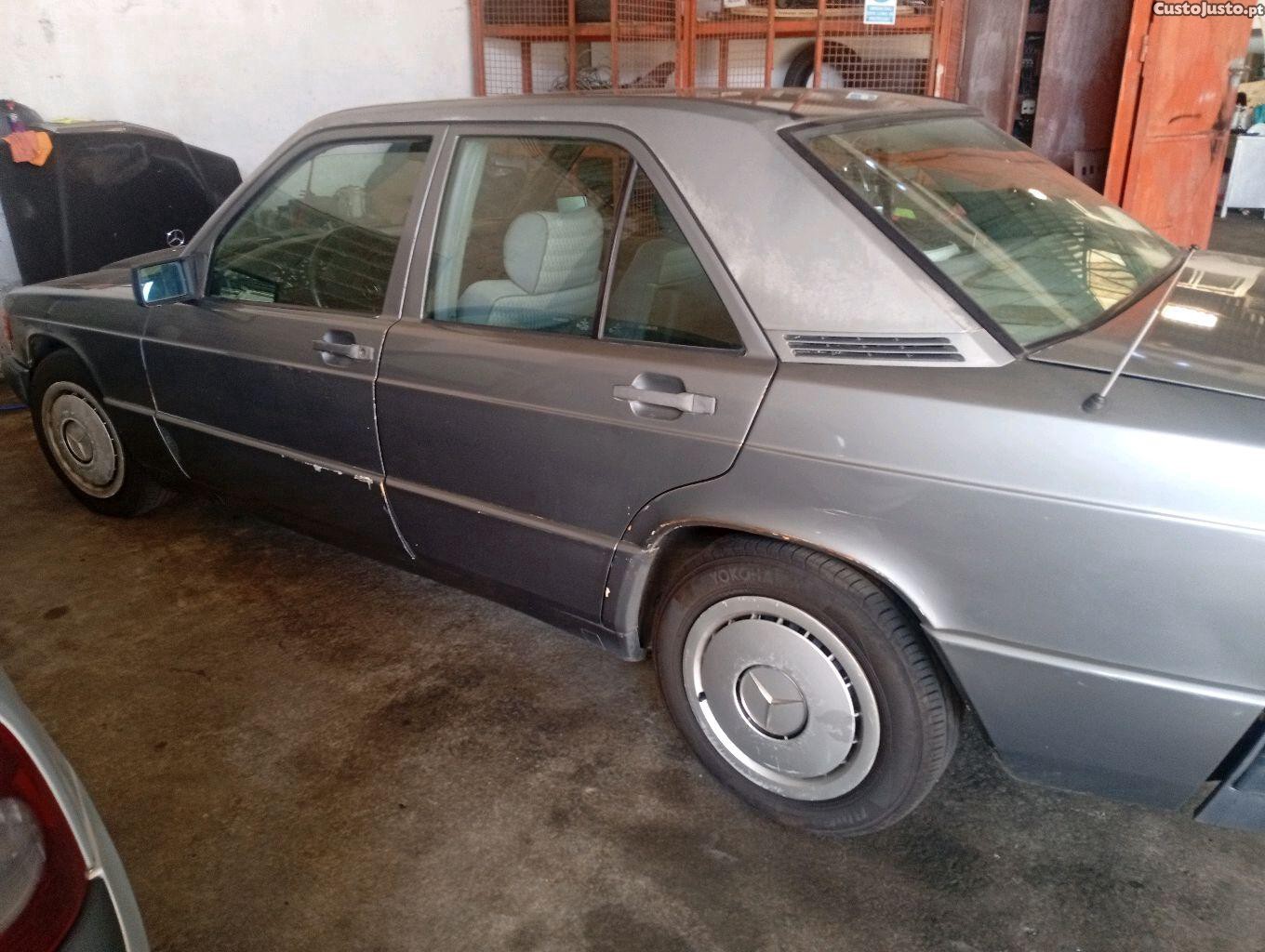 Mercedes-Benz 190 2000 - 90 foto 5
