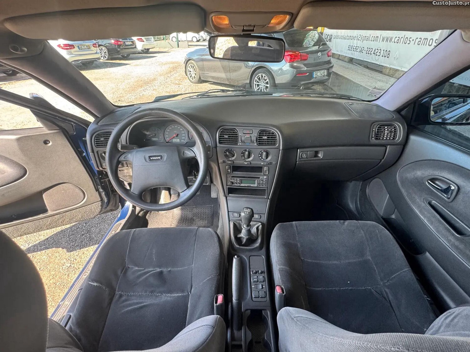 Volvo S40 1.6 — fotografia 10