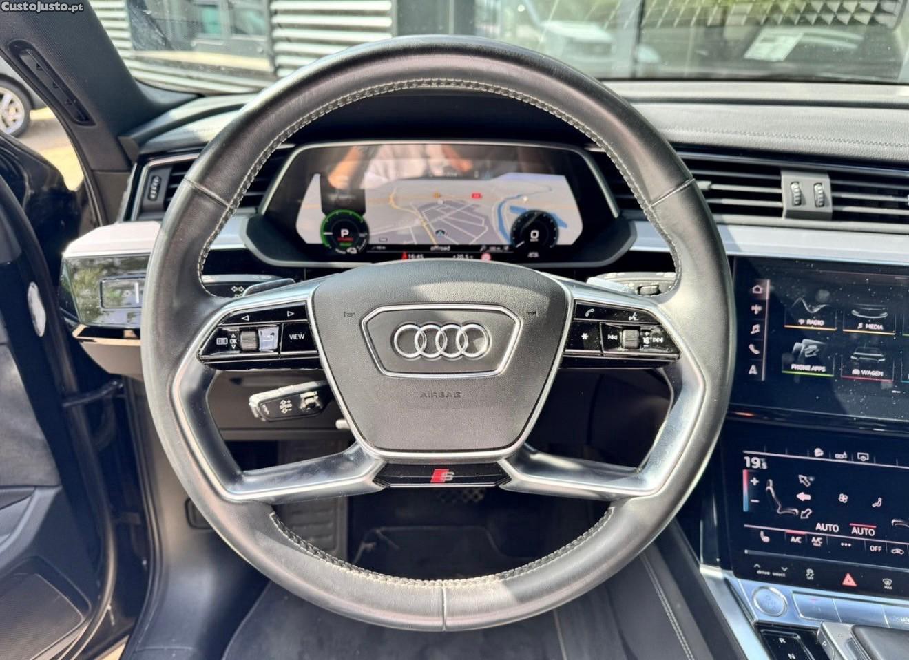 Audi e-tron 50 quattro S line — fotografia 4