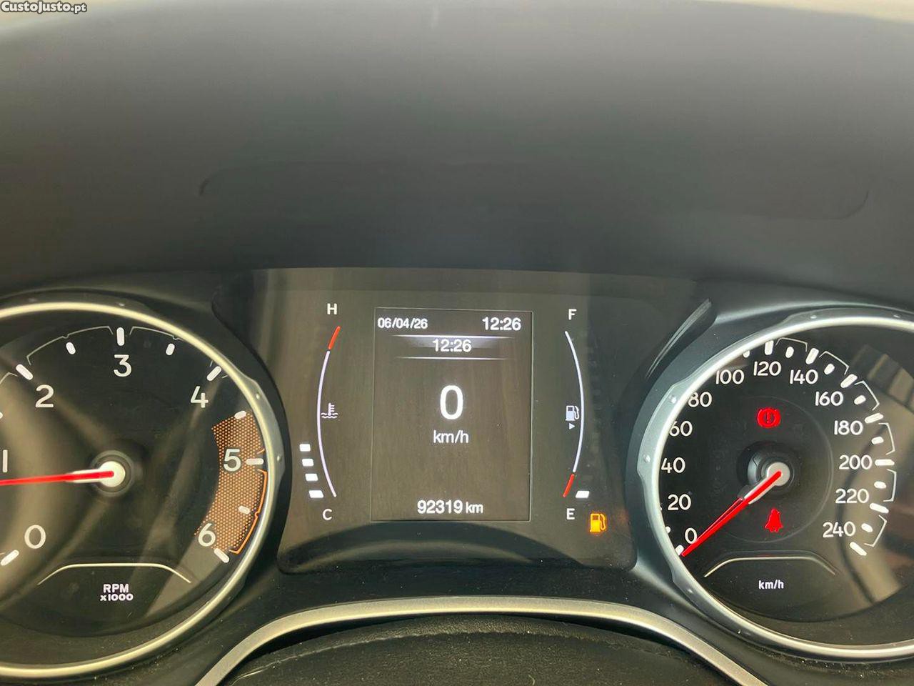 Jeep Compass 1.6 M-Jet Longitude — fotografia 6