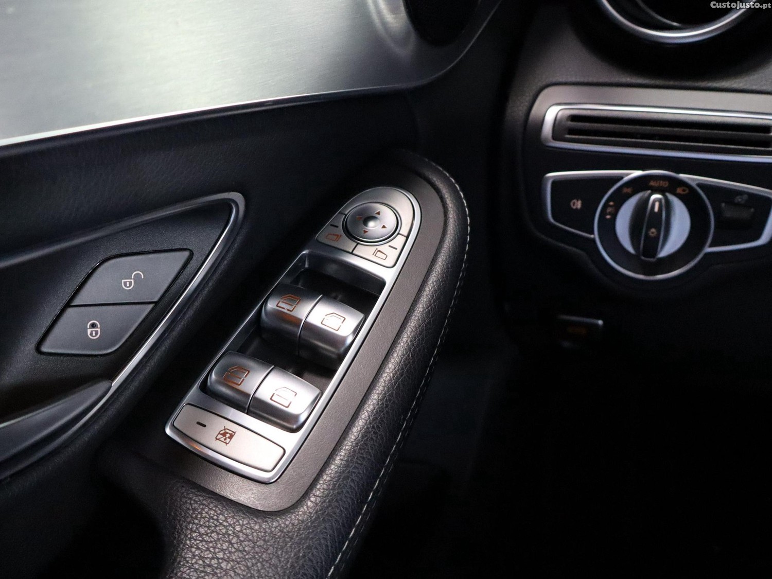 Mercedes-Benz C 220 d Avantgarde Aut. — fotografia 8