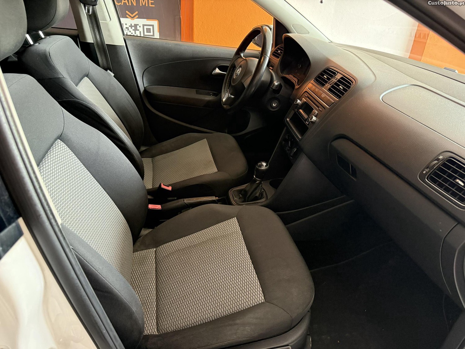 Volkswagen Polo 1.2 TDI — fotografia 4