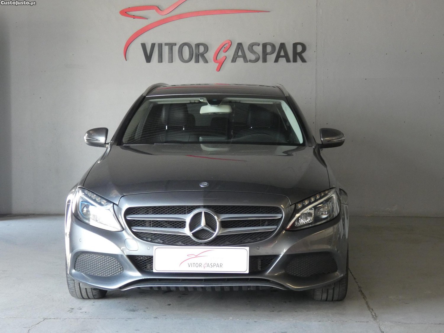 Mercedes-Benz C 350 e — fotografia 17