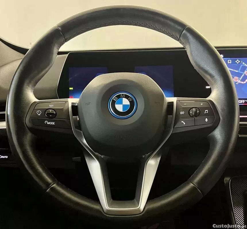 BMW iX1 Xdrive30 — fotografia 26