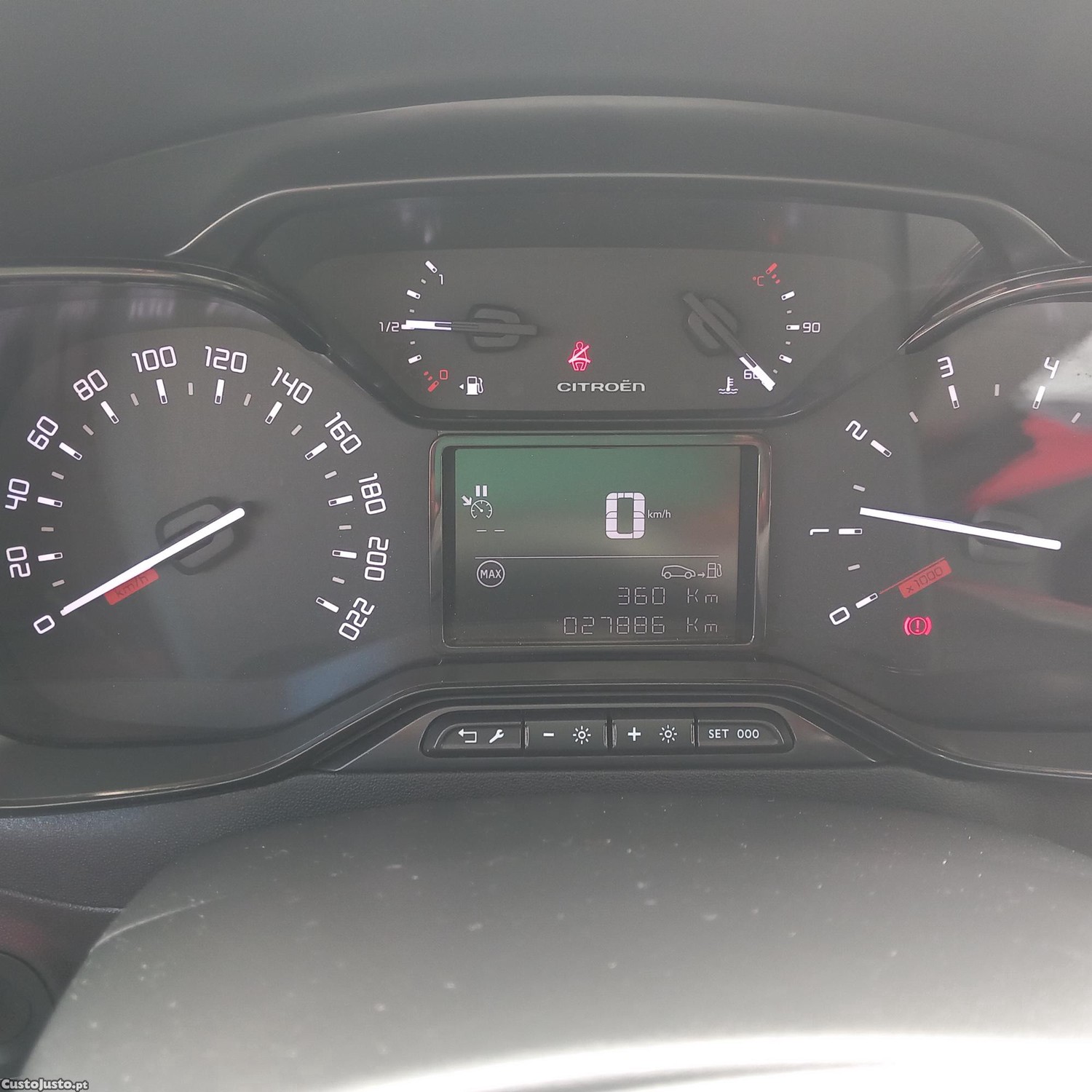 Citroën C3 1.2 2024 — fotografia 3