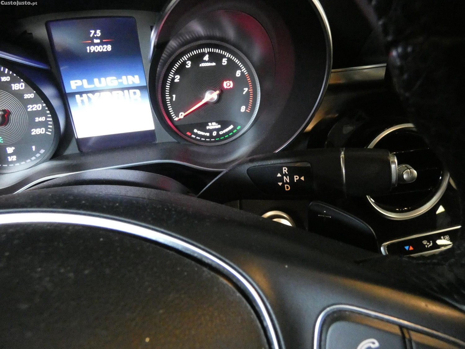 Mercedes-Benz C 350 e — fotografia 3