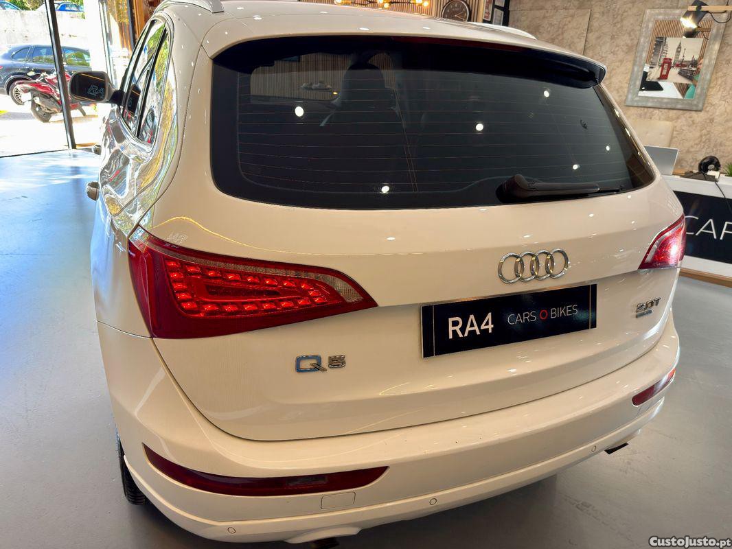 Audi Q5 2.0 TFSI quattro S tronic — fotografia 11