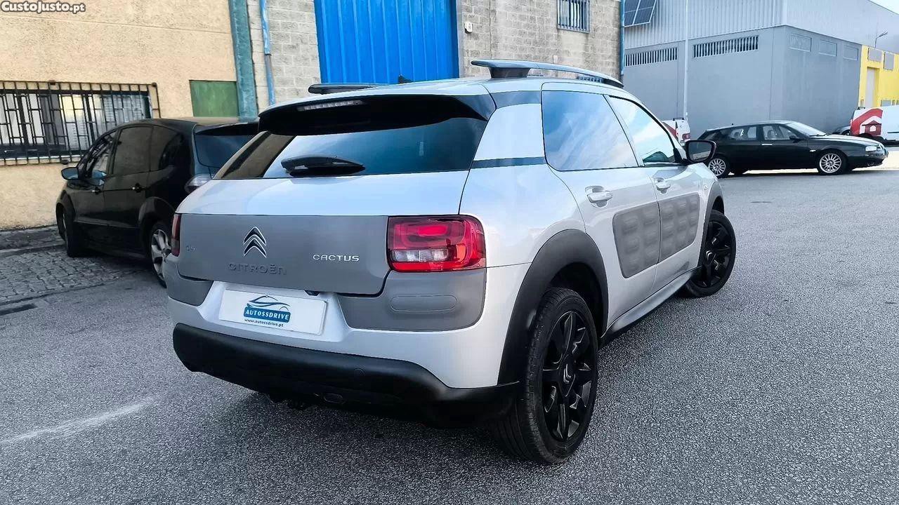 Citroën C4 1.6 bluehdi shine etg6 — fotografia 16