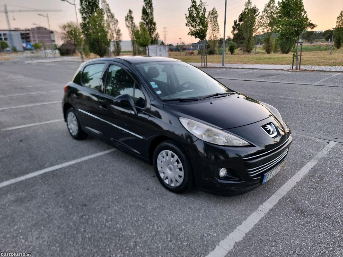 Peugeot 207 1.6 hdi — fotografia 9