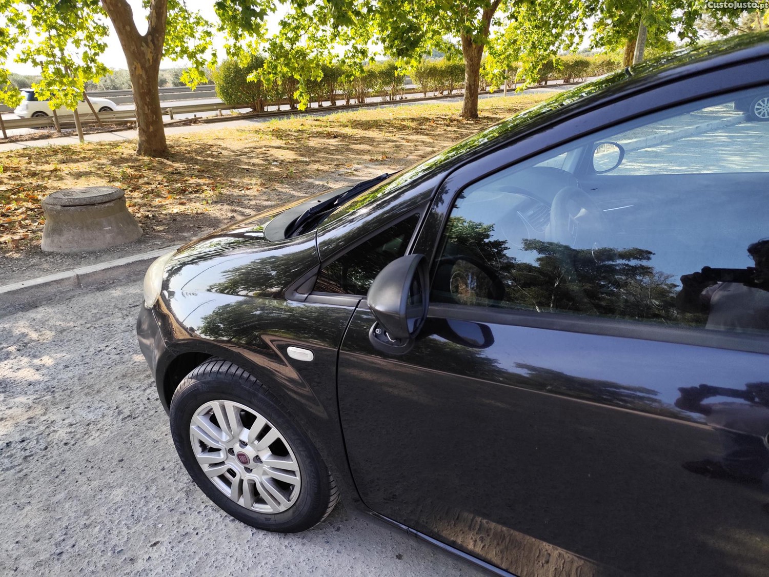 Fiat Grande Punto Grand Punto 1.3 multijet diesel — fotografia 10