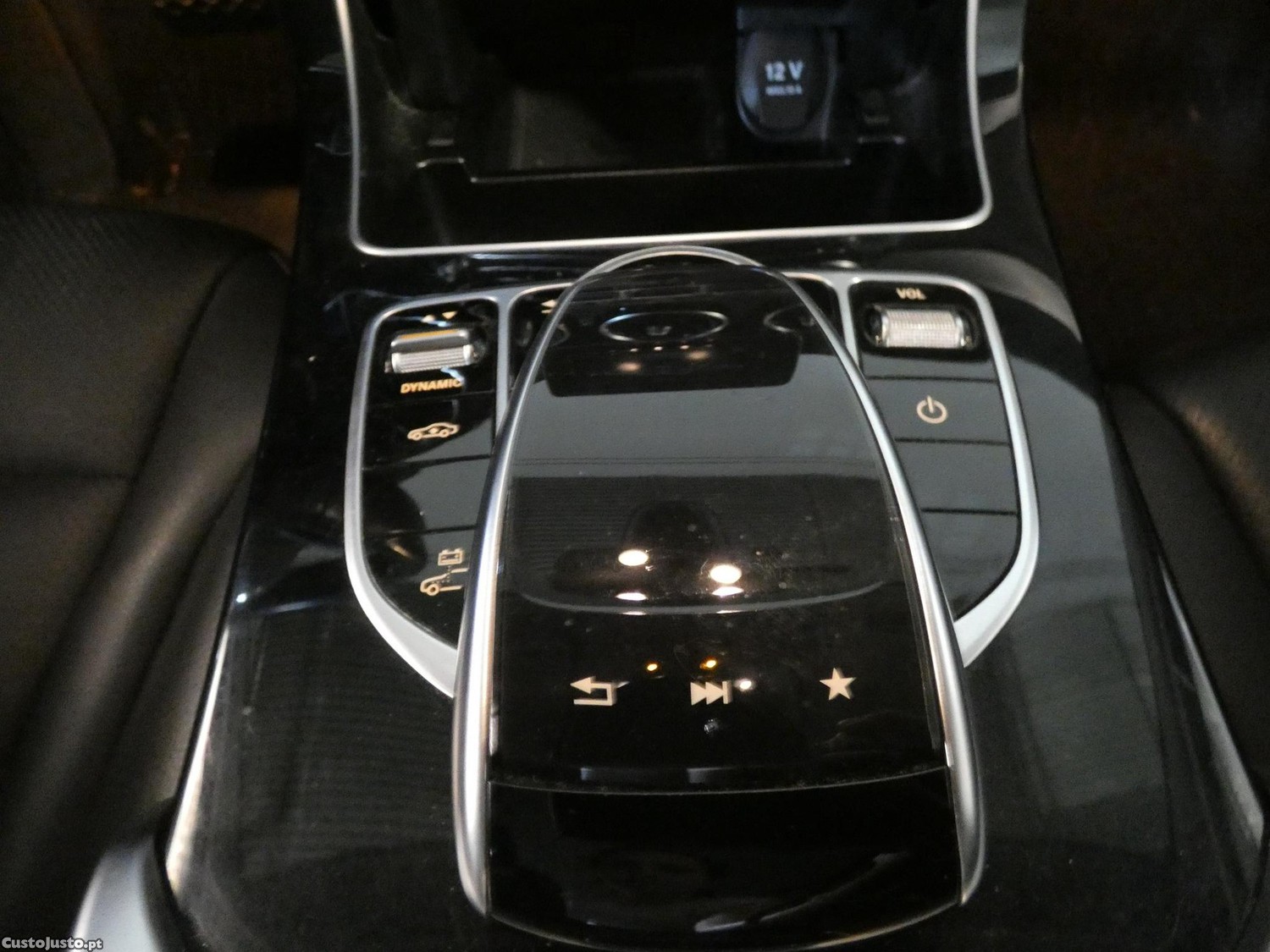 Mercedes-Benz C 350 e — fotografia 2