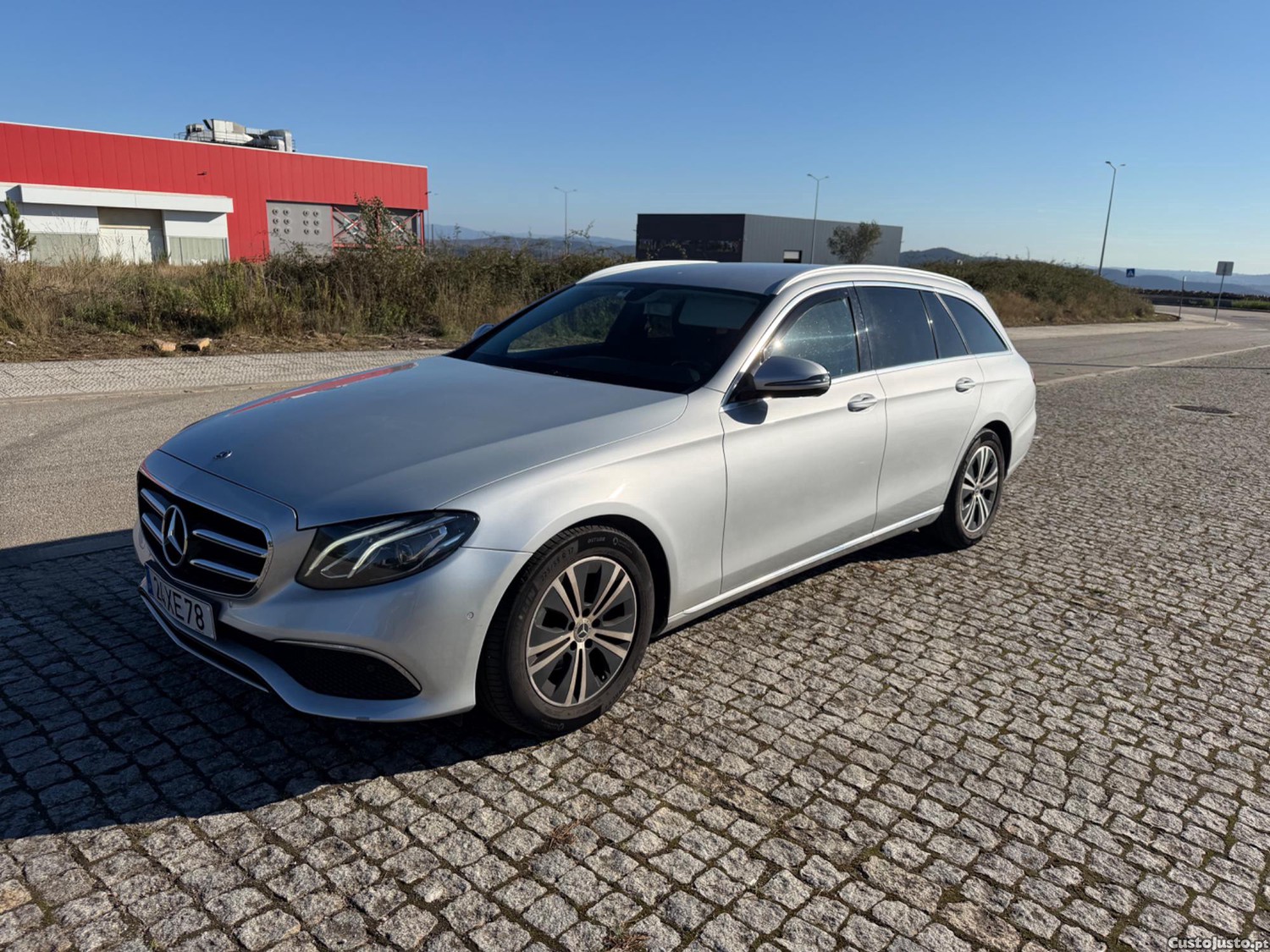 Mercedes-Benz E 220 Avantgarde — fotografia 7