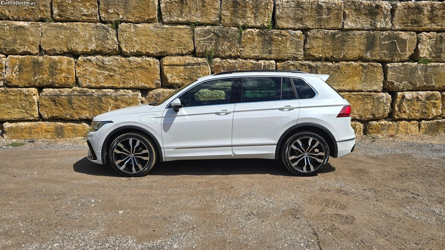 Volkswagen Tiguan 1.4 TSI eHybrid R-Line DSG — fotografia 28
