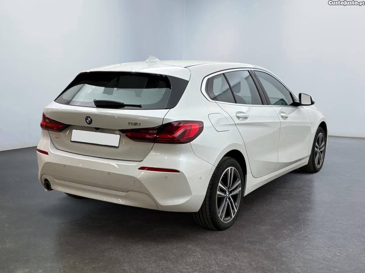 BMW 116 i Design Business — fotografia 8