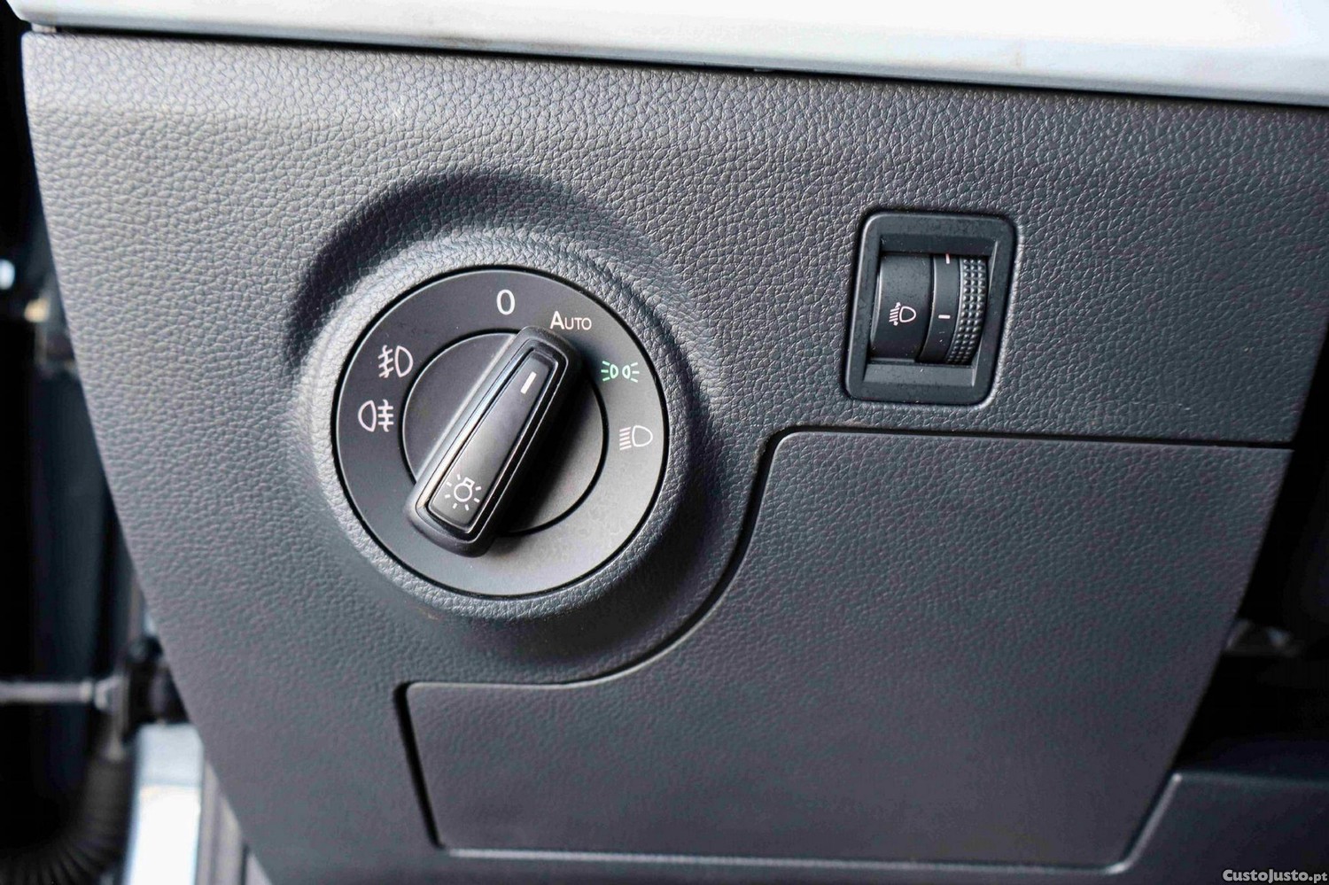 SEAT Arona 1.0 TSI Style — fotografia 6
