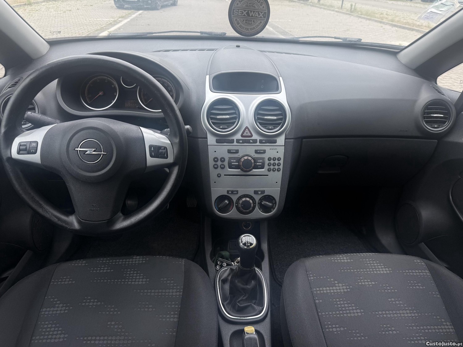 Opel Corsa 1.3 Tdci enjoy — fotografia 4