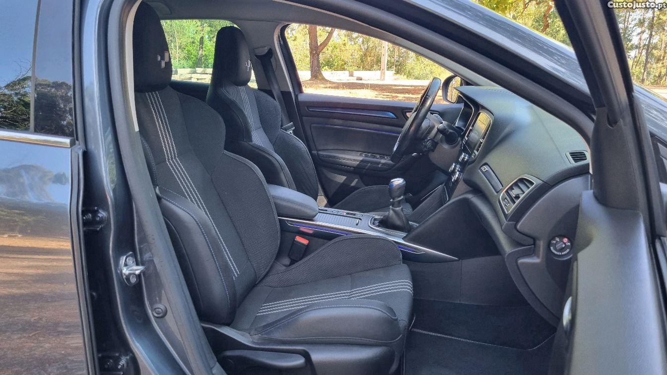 Renault Mégane 1.5dci GTline — fotografia 5