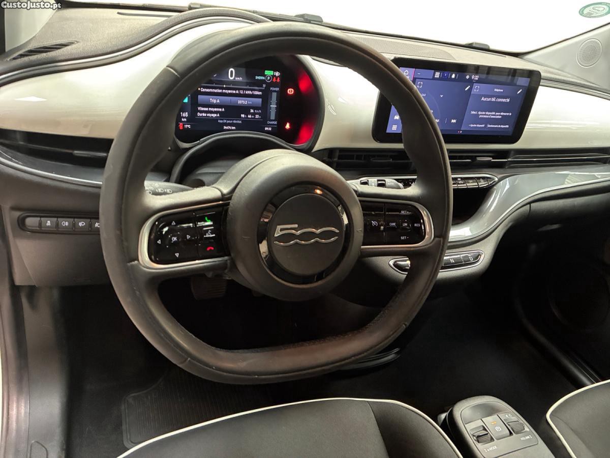 Fiat 500 e 23,8 kWh — fotografia 5