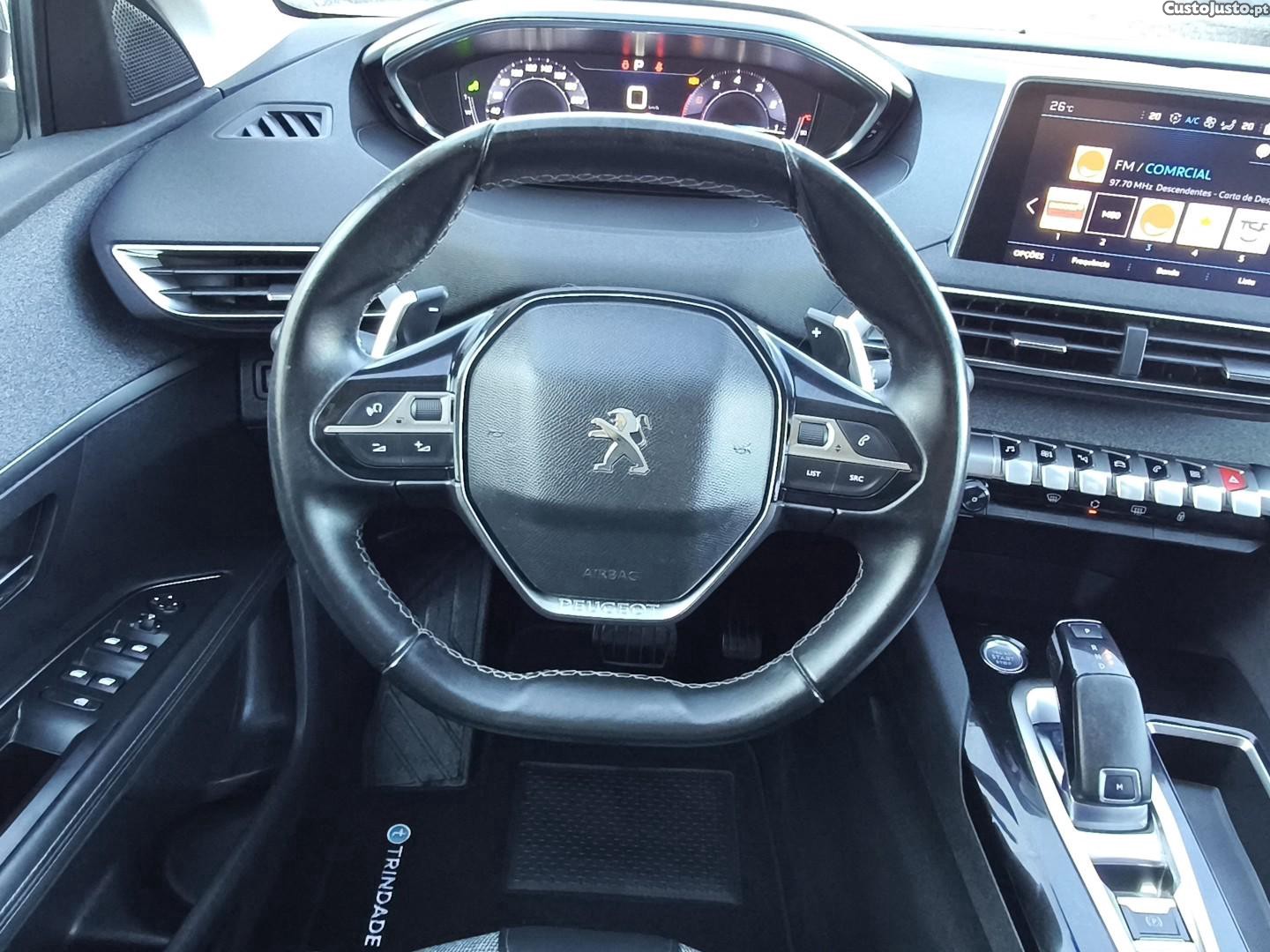 Peugeot 5008 1.2 PureTech Allure Pack EAT8 — fotografia 22
